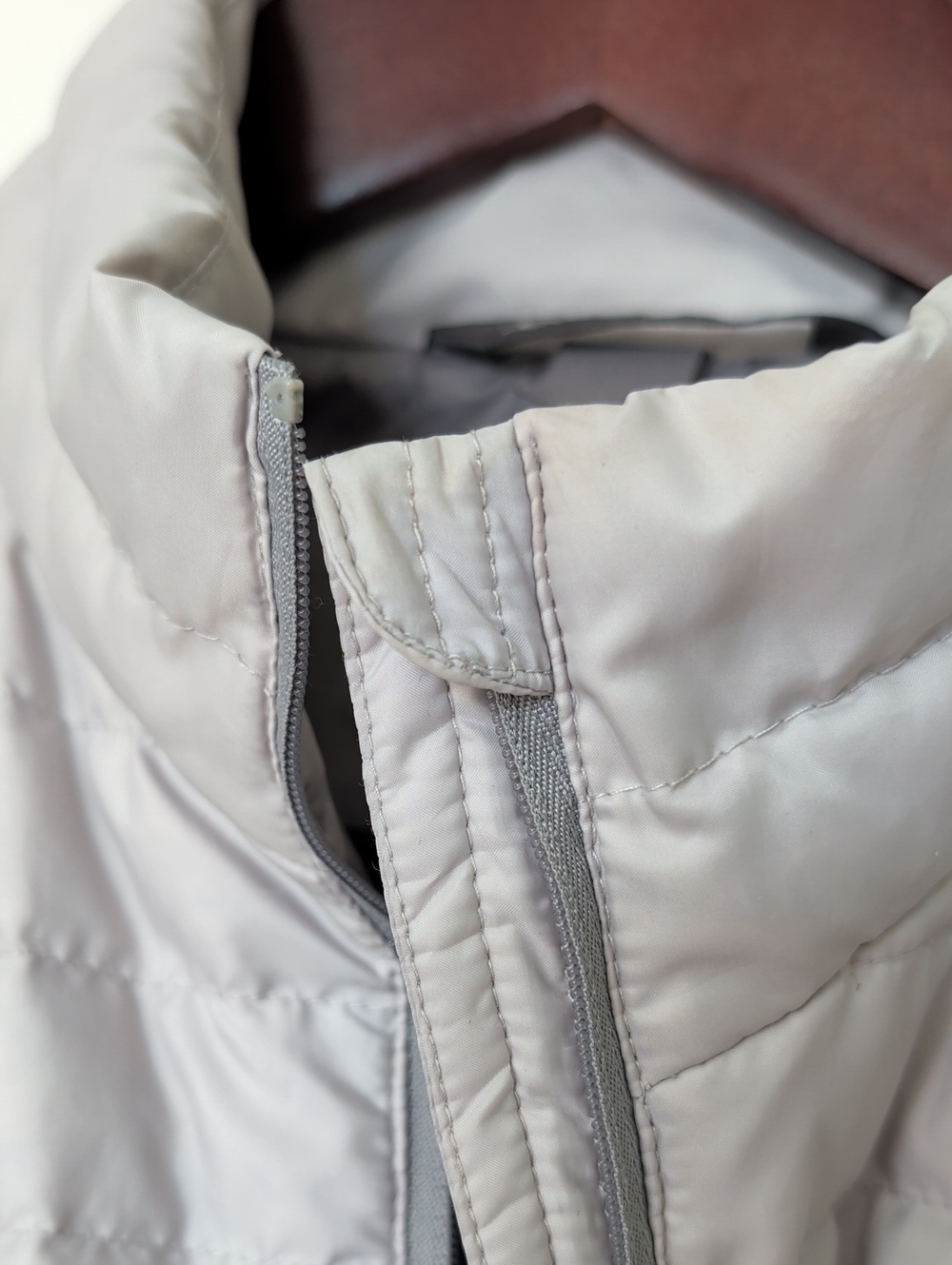 Eddie Bauer Women’s EB700 Down Jacket – Light Gray - Size Small - Picture 4 of 8